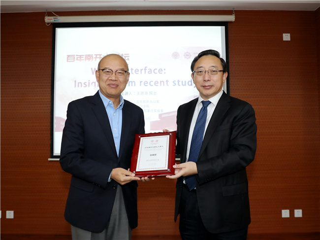 00300028611_65c24d8e.png 00300028611_65c24d8e.png